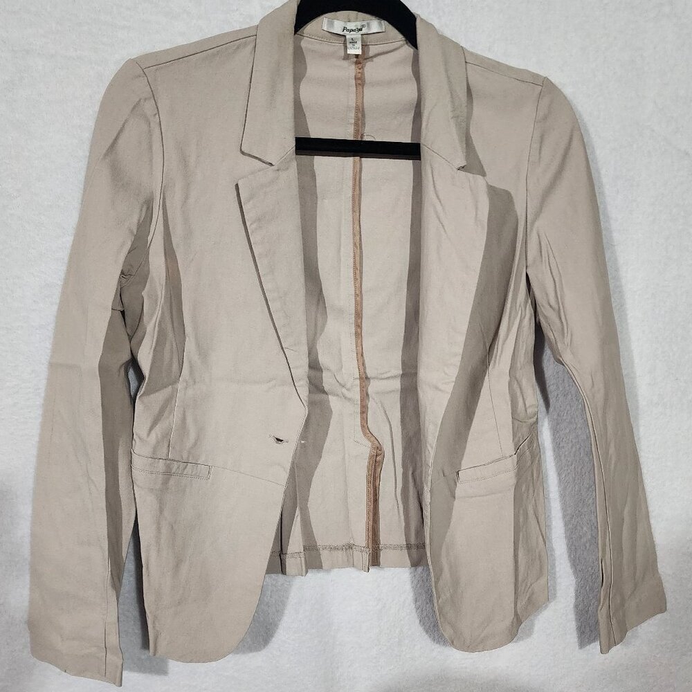 NWOT Papaya Open Front Stetchy Fitted Blazer Size Lg Juniors Beige Button Career